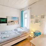 Urlaubsmagie - Ferienwohnung Tagpfauenauge - Garten Mit Terrasse & Saisonaler Pool Sebnitz