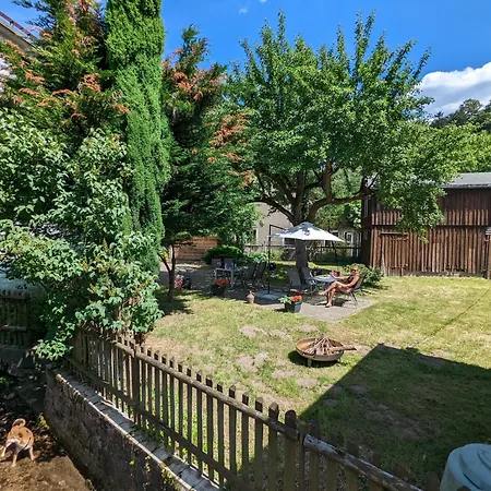 Apartment H1 - Urlaubsmagie - Pool & Terrasse Zum Entspannen Sebnitz